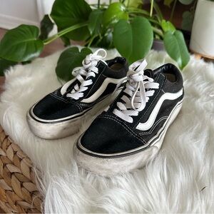 Vans Classic Platform Sneaker 7
